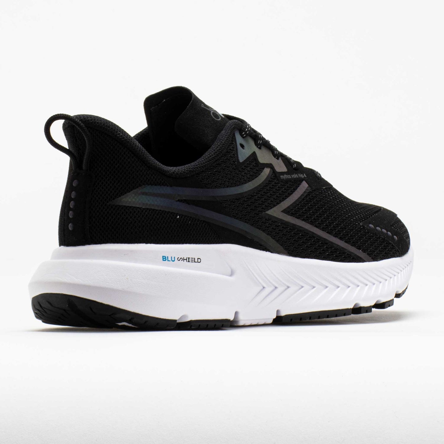 Diadora Mythos Blushield Volo 4 Hip Women's  Black/ White
